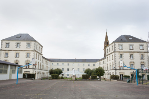 Façade Bouguenais