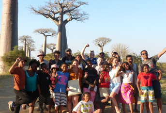 photo de groupe à Madagascar